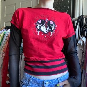 ✨SOLD✨ black & red mesh tshirt top